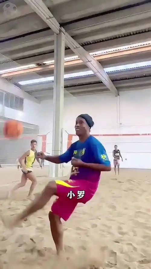 且对于年轻 且对于年轻