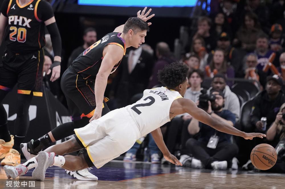 映了他多方 映了他多方