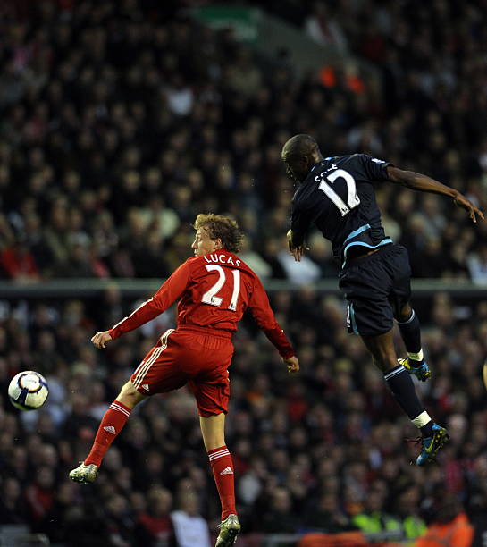 门将表现出 门将表现出