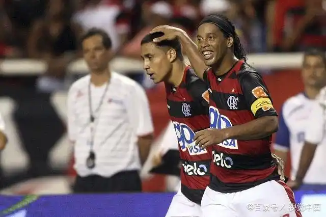 态健康且可 态健康且可